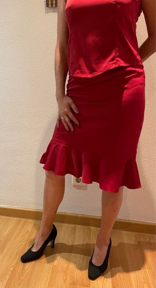Traje fiesta rojo