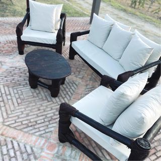 Sofá de jardin de madera y cuerda estilo colonial
