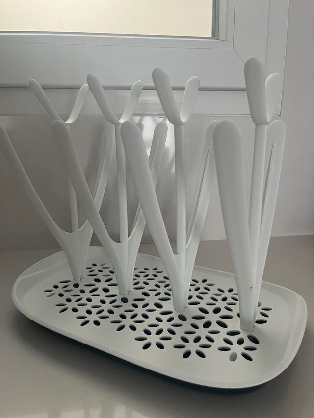 Escurridor de biberones marca Avent