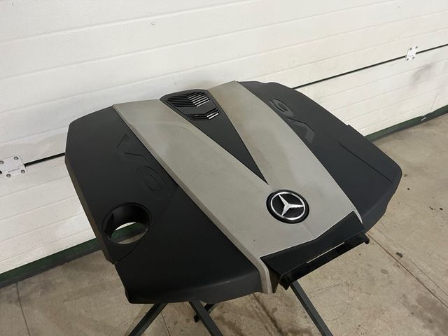 Tapa mtor Mercedes OM642.836