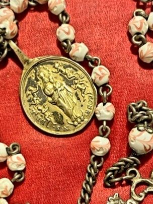 Antiguo Rosario Plata de Colección Museo S XVIII
