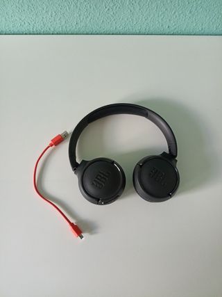 Cascos inalámbricos JBL Tune 500 BT