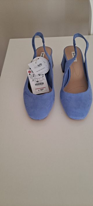 Zapatos ante azul 