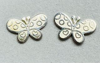 Pendientes artesanos de mariposas en plata ley 925