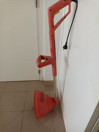 Corta bordes eléctrico