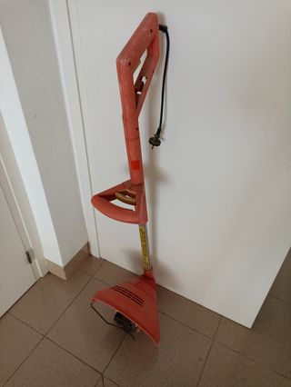 Corta bordes eléctrico