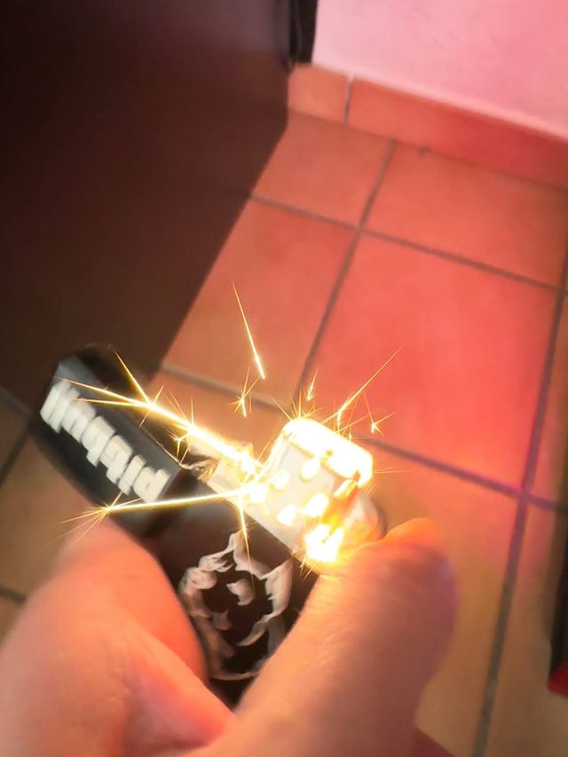 Accendigas Benzina Accendino PITBULL