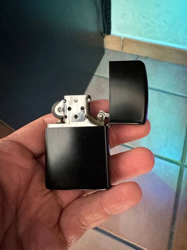 Accendigas Benzina Accendino PITBULL