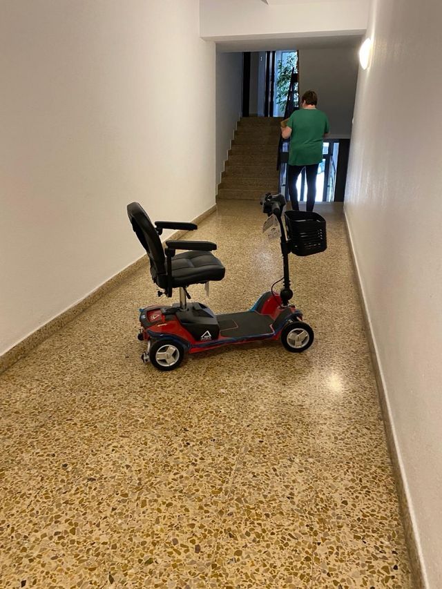 Silla ruedas  motorizada