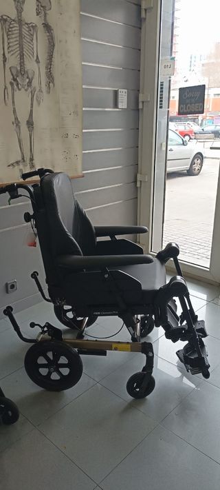Silla ruedas rea clematis 44