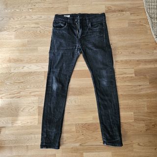Pack 5 pantalones LEVIS 519 513