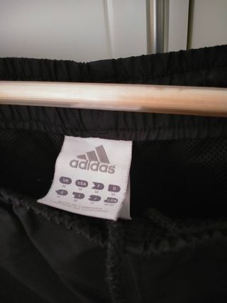 Chándal Adidas Negro y dorado hombre 
