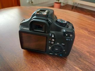 Camara Canon EOS 1100D reflex