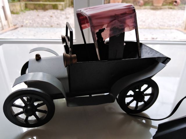 Lampada da tavolo vintage.