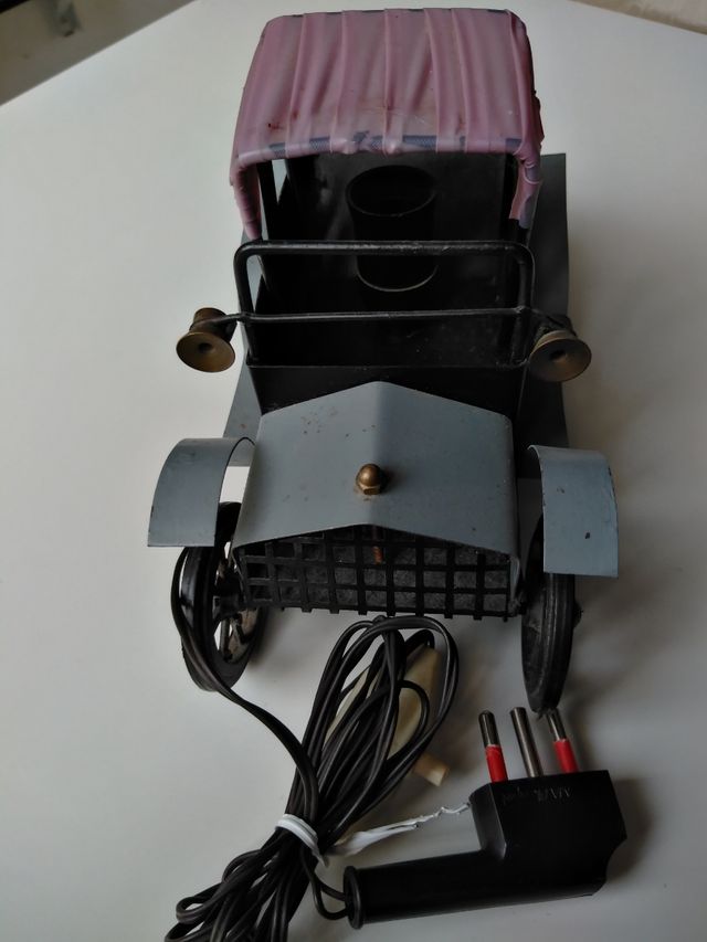 Lampada da tavolo vintage.