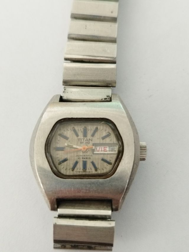 Orologio Reloj titan automático para dama.