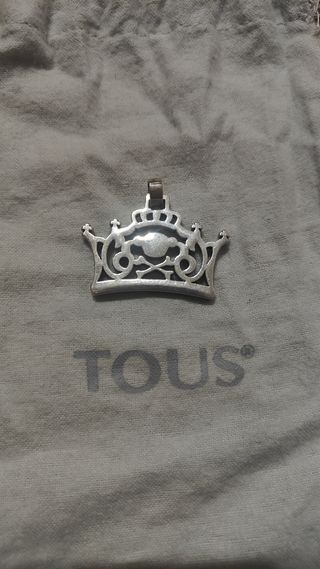 Colgante y anillo Tous