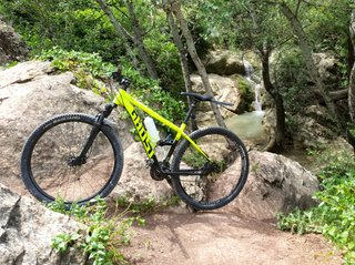 Bicicleta ghost kato 29