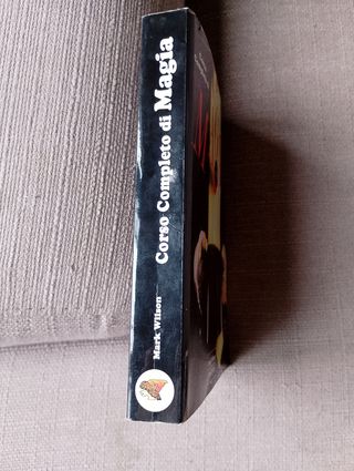 Libro corso completo di magia