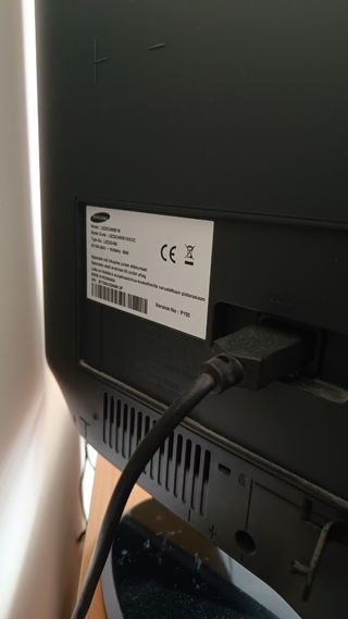 TV Samsung 22" LCD HD 720p LE22C450E1W