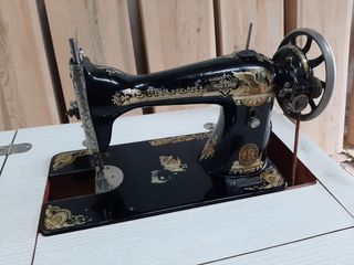 MAQUINA SINGER AÑO 1.929