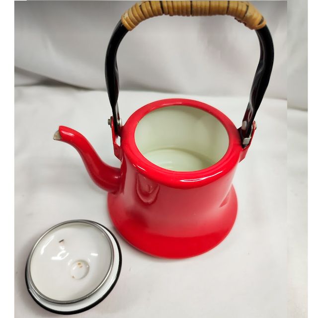 Tetera esmaltada antigua