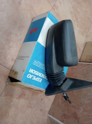 Retrovisor derecho Seat Ibiza (89-91)