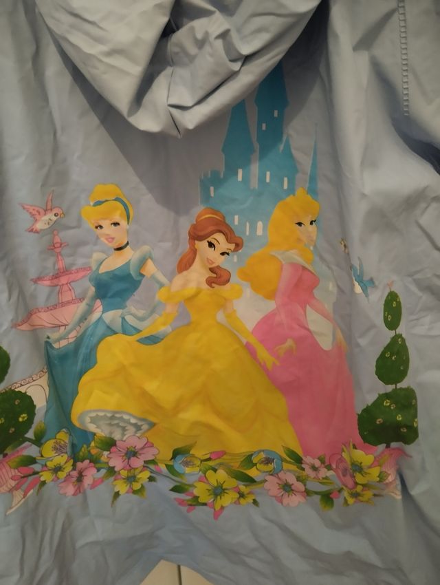 Chubasquero talla 2 princesas Disney