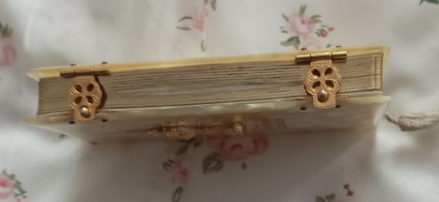 Libro y rosario primera comunión antiguos