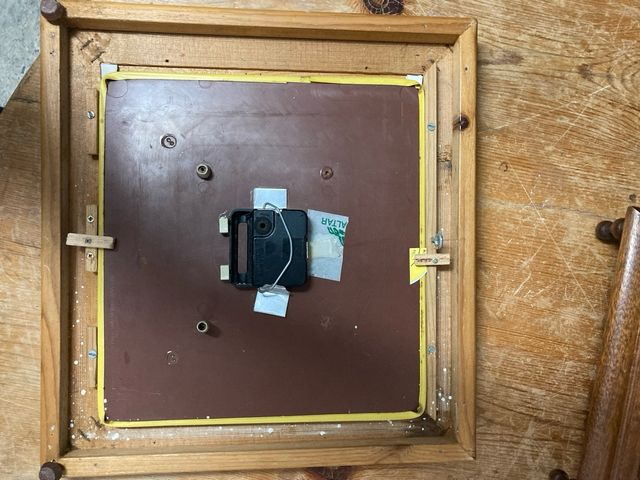 Reloj de madera para colgar hecho mano para colgar