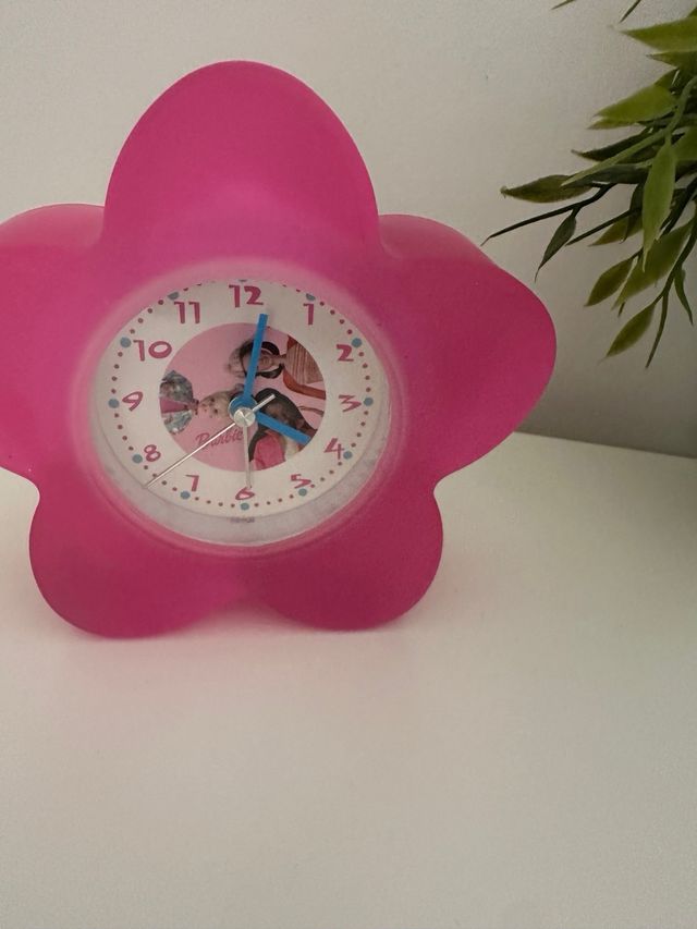Reloj de mesa Barbie