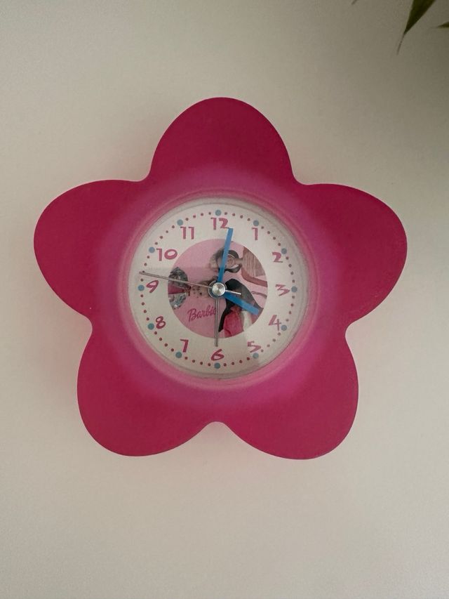 Reloj de mesa Barbie