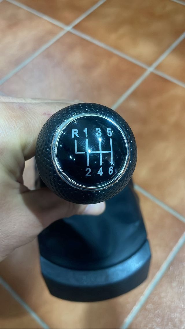 Pomo palanca cambios Seat ibiza 6 vel