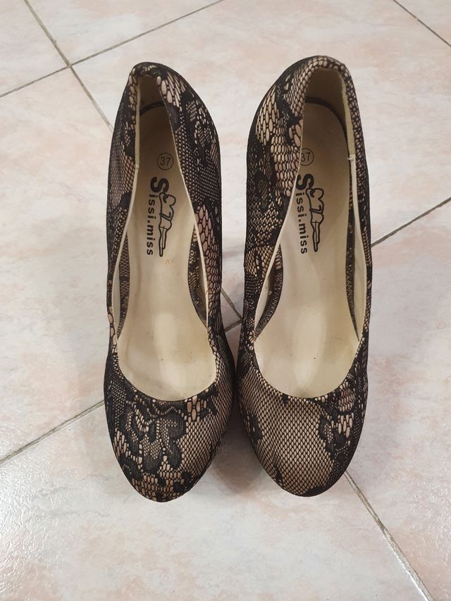 Scarpe décolleté nere beige pizzo