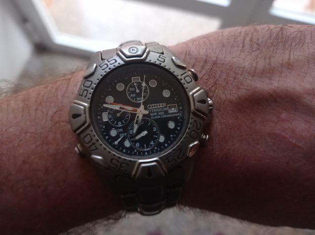 vendo reloj del 2001