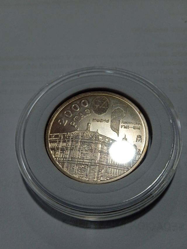 Monedas de 2000 pesetas plata
