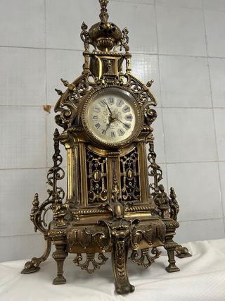 Candelabros y reloj bronce