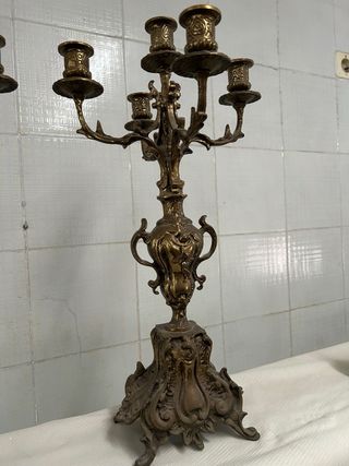 Candelabros y reloj bronce