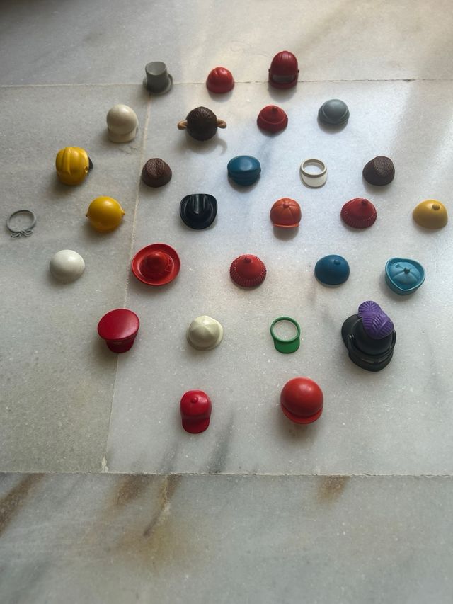 Sombreros y gorros varios Playmobil