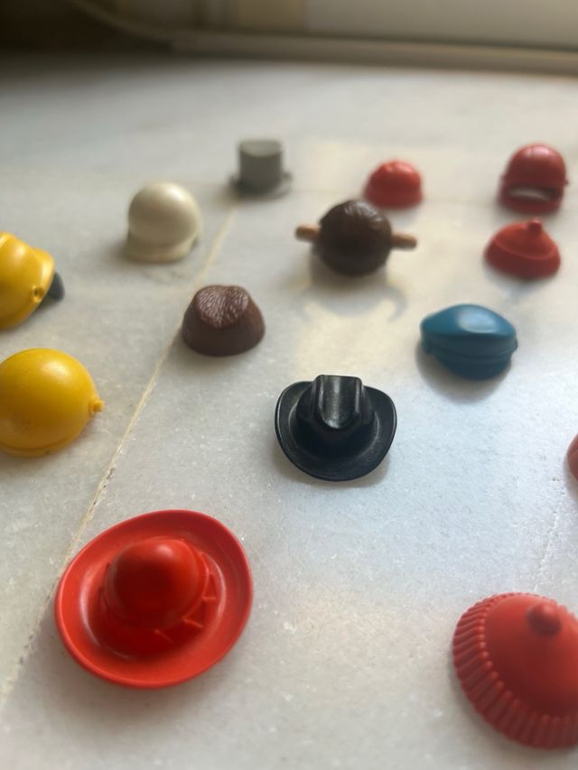 Sombreros y gorros varios Playmobil