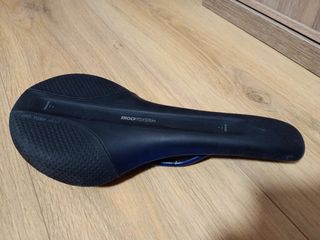 Sillín de bici muy ligero