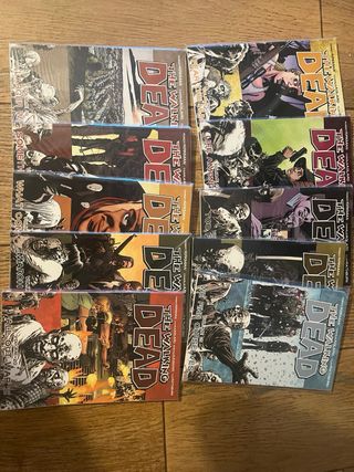 The Walking Dead tomos 1-26 ingles tapa blanda