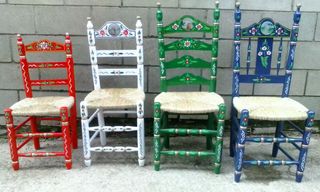 SILLAS Y MESAS SEVILLANAS