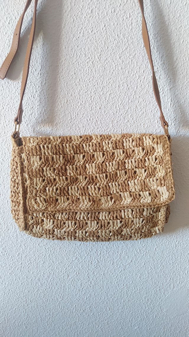 Bolso de rafia