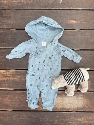 Buzo bebé 6-9 meses