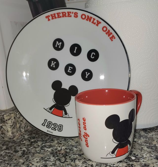 Plato y taza cerámicos Mickey Mause