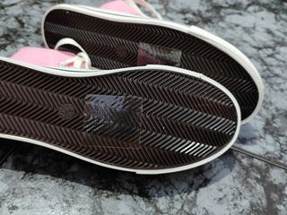 Zapatillas rosas SIN USAR
