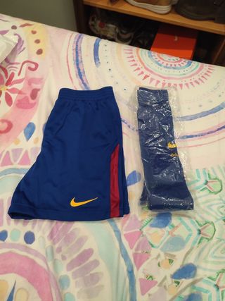 Pantalón y medias del Barca 6,7años