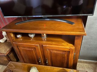 Conjunto de comedor en madera