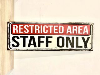 Quadro restricted area staff only
